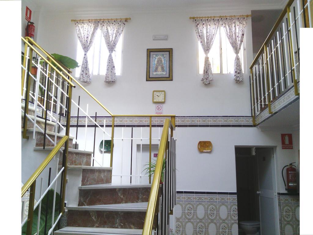 Pension La Puntilla เซวตา ภายนอก รูปภาพ
